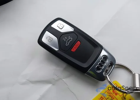 2019 Audi Q5 45 Premium z USA, uszkodzony, nr VIN WA1BNAFY2K2034567